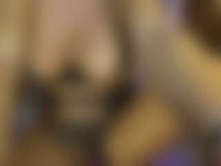 AnnesWhite's Live Sex Cam Show