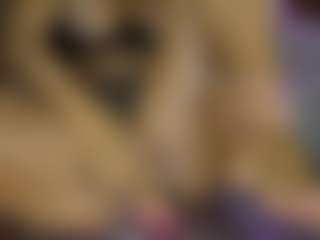 AnnesWhite's Live Sex Cam Show