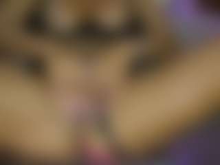 AnnesWhite's Live Sex Cam Show