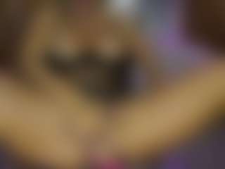 AnnesWhites Live-Sex-Cam-Show
