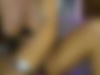AnnesWhite's Live Sex Cam Show