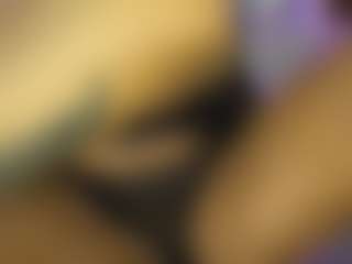 AnnesWhite's Live Sex Cam Show