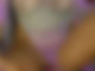 AnnesWhite's Live Sex Cam Show