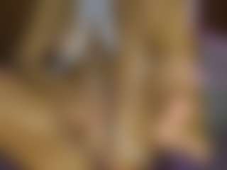 Live cam show with AnnesWhite - Flashing on Camsoda