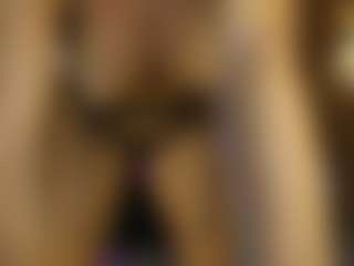 Live cam show with AnnesWhite - Blonde Hair on SinfulBabes