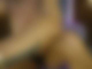 AnnesWhite's Live Sex Cam Show