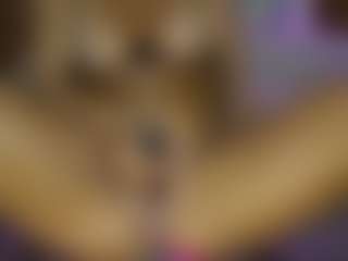 AnnesWhite's Live Sex Cam Show