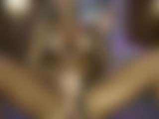 AnnesWhite's Live Sex Cam Show