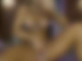 Live cam show with AnnesWhite - Blonde Hair on Milfs Live