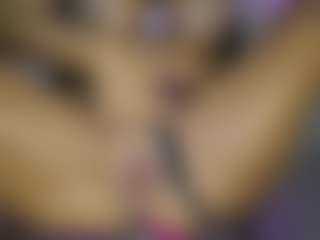 Live cam show with AnnesWhite - Green Eyes on CamwithHer