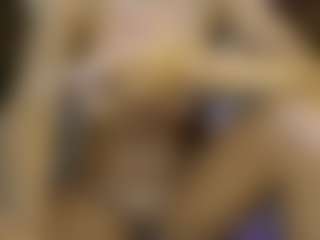 AnnesWhite's Live Sex Cam Show