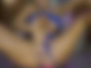 AnnesWhite's Live Sex Cam Show