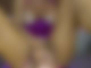 AnnesWhite's Live Sex Cam Show
