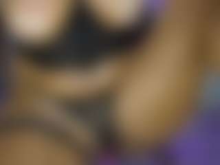 AnnesWhite's Live Sex Cam Show