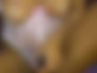 AnnesWhite's Live Sex Cam Show