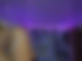 Live cam show with AnnesWhite - Big Ass on thefappeningchat.com