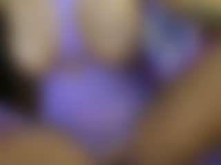 AnnesWhite's Live Sex Cam Show