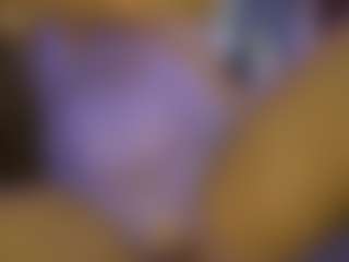 AnnesWhite's Live Sex Cam Show