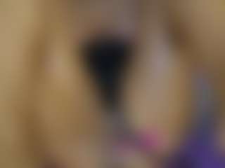 AnnesWhite's Live Sex Cam Show