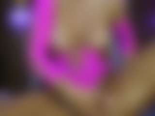 AnnesWhite's Live Sex Cam Show