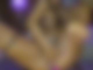 AnnesWhite's Live Sex Cam Show