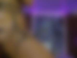 AnnesWhite's Live Sex Cam Show