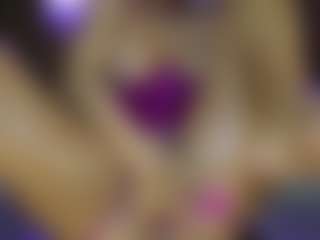 AnnesWhite's Live Sex Cam Show