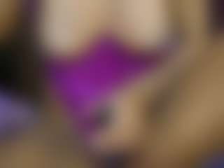 AnnesWhite's Live Sex Cam Show