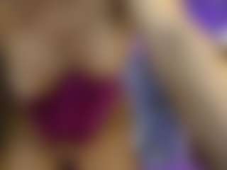 AnnesWhite's Live Sex Cam Show