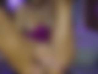 AnnesWhite's Live Sex Cam Show
