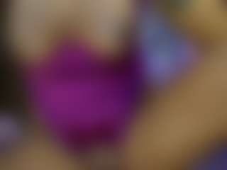AnnesWhite's Live Sex Cam Show