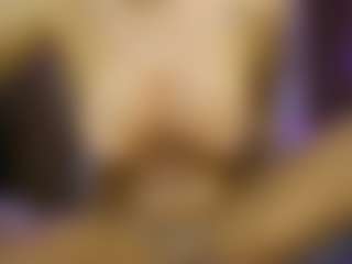 AnnesWhite's Live Sex Cam Show