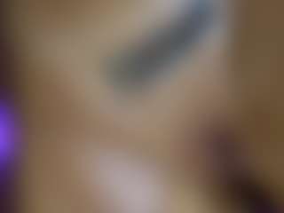 AnnesWhite's Live Sex Cam Show