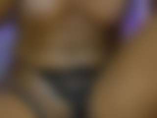 AnnesWhite's Live Sex Cam Show