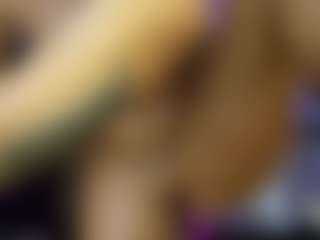 AnnesWhite's Live Sex Cam Show