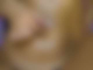 AnnesWhite's Live Sex Cam Show