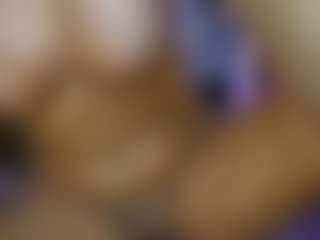 AnnesWhite's Live Sex Cam Show