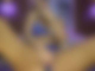 AnnesWhite's Live Sex Cam Show