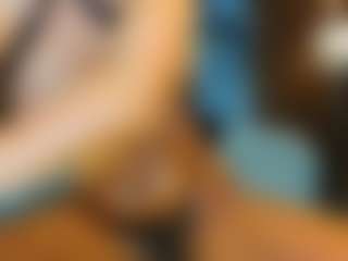 AnnesWhite's Live Sex Cam Show
