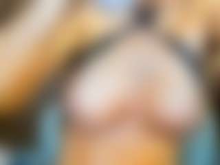 AnnesWhite's Live Sex Cam Show