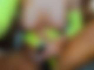 AnnesWhite's Live Sex Cam Show