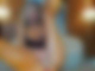 Live cam show with AnnesWhite - Blonde Hair on livesuperchat.net