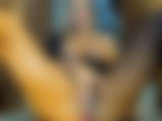 Pokaz na żywo z AnnesWhite - Blonde Hair MILF na Camsoda