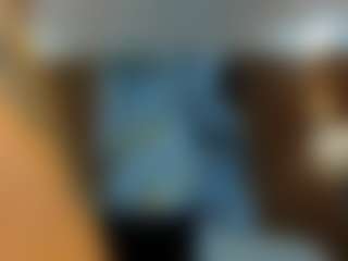 Live cam show with AnnesWhite - Green Eyes on CamSodaAdn