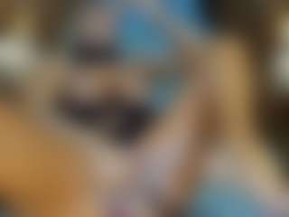 AnnesWhite's Live Sex Cam Show