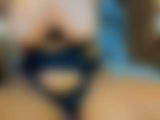 Live cam show with AnnesWhite - Dildo on instabang