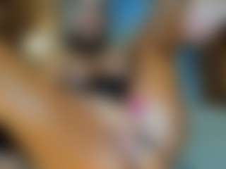 AnnesWhite's Live Sex Cam Show