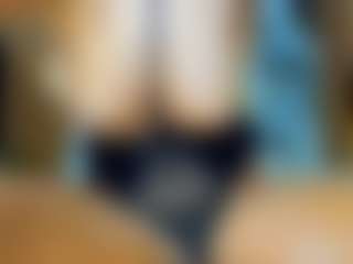 AnnesWhite's Live Sex Cam Show