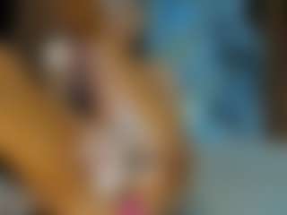AnnesWhite's Live Sex Cam Show