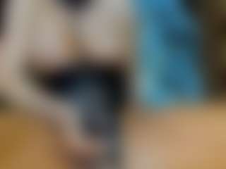 AnnesWhite's Live Sex Cam Show